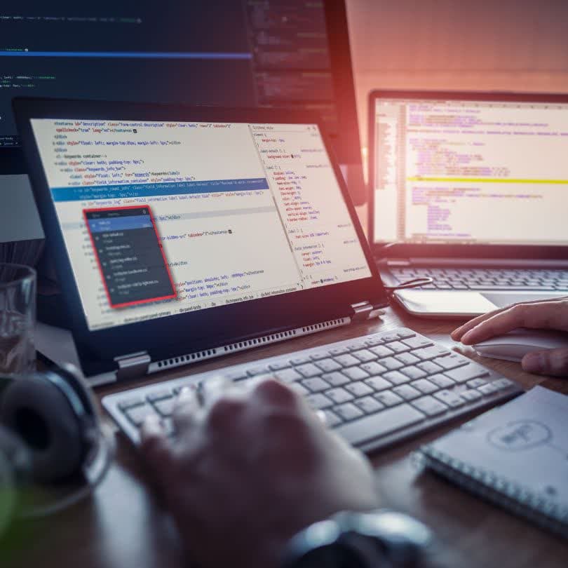 وردپرس بهتر است یا طراحی اختصاصی؟ راهنمای جامع برای تازه‌کارها